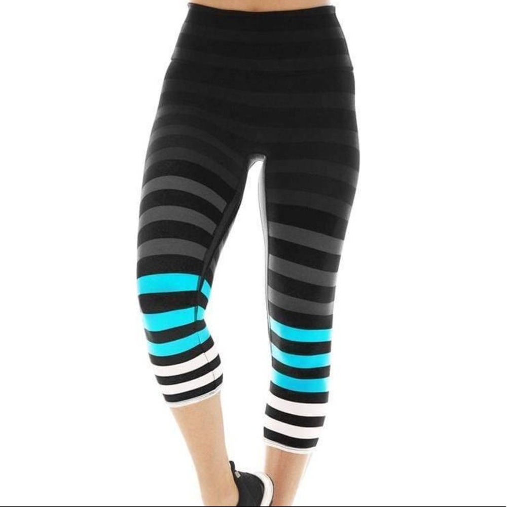 K Deer Capri Ruth stripe leggings